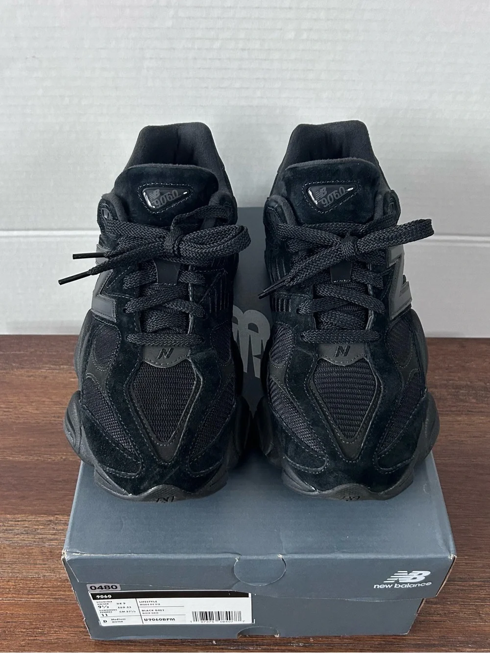 New Balance 9060 Triple Black Sneakers M9.5/W11 U9060BPM